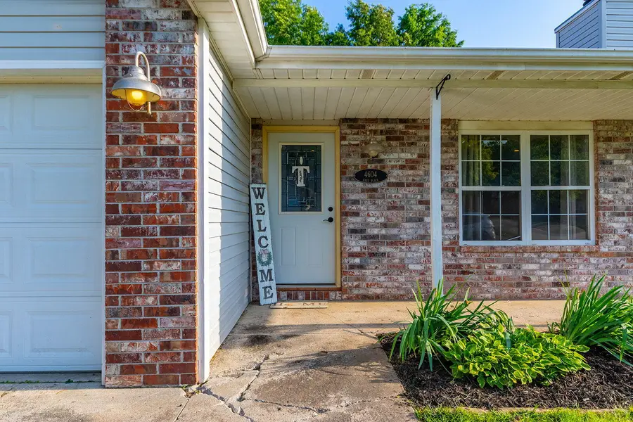 4604 Gage Pl, Columbia, MO 65203 - #3