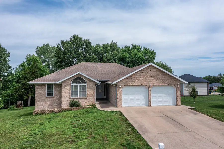 170 Northrup Ave, Holts Summit, MO 65043 - #2