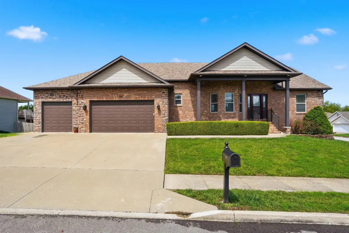 307 Marinas Dr, Ashland, MO 65010 - #1