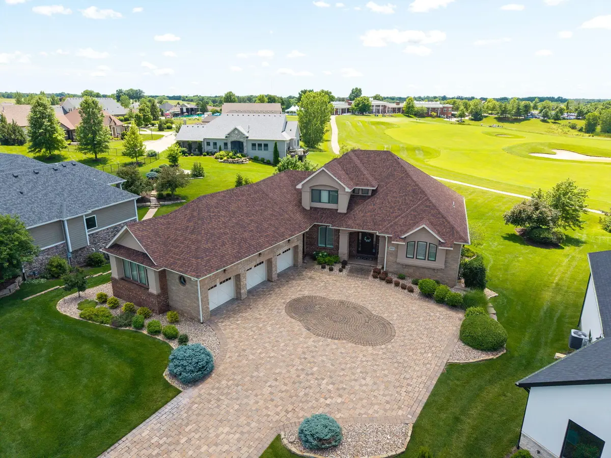 6210 Bridle Bend Dr, Columbia, MO 65201 - #1