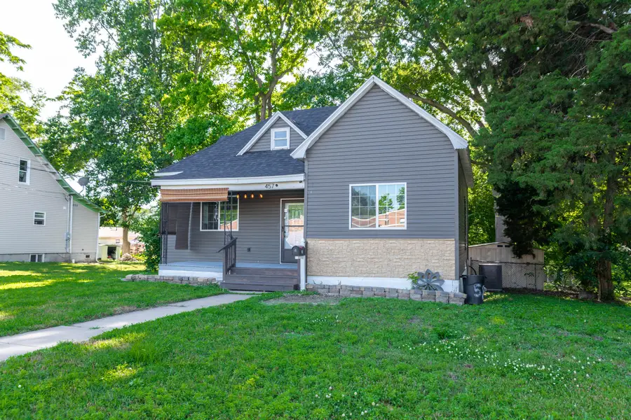 457 S Lyon Ave, Marshall, MO 65340 - #3