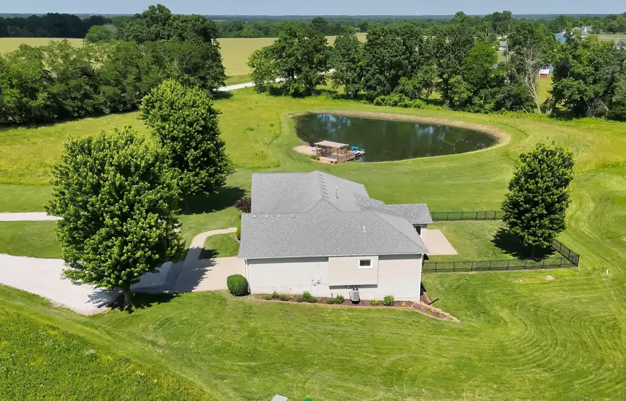 9200 E Bowling Ln, Columbia, MO 65201 - #3