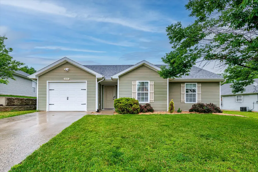 607 Bear Valley Ct, Columbia, MO 65202 - #3