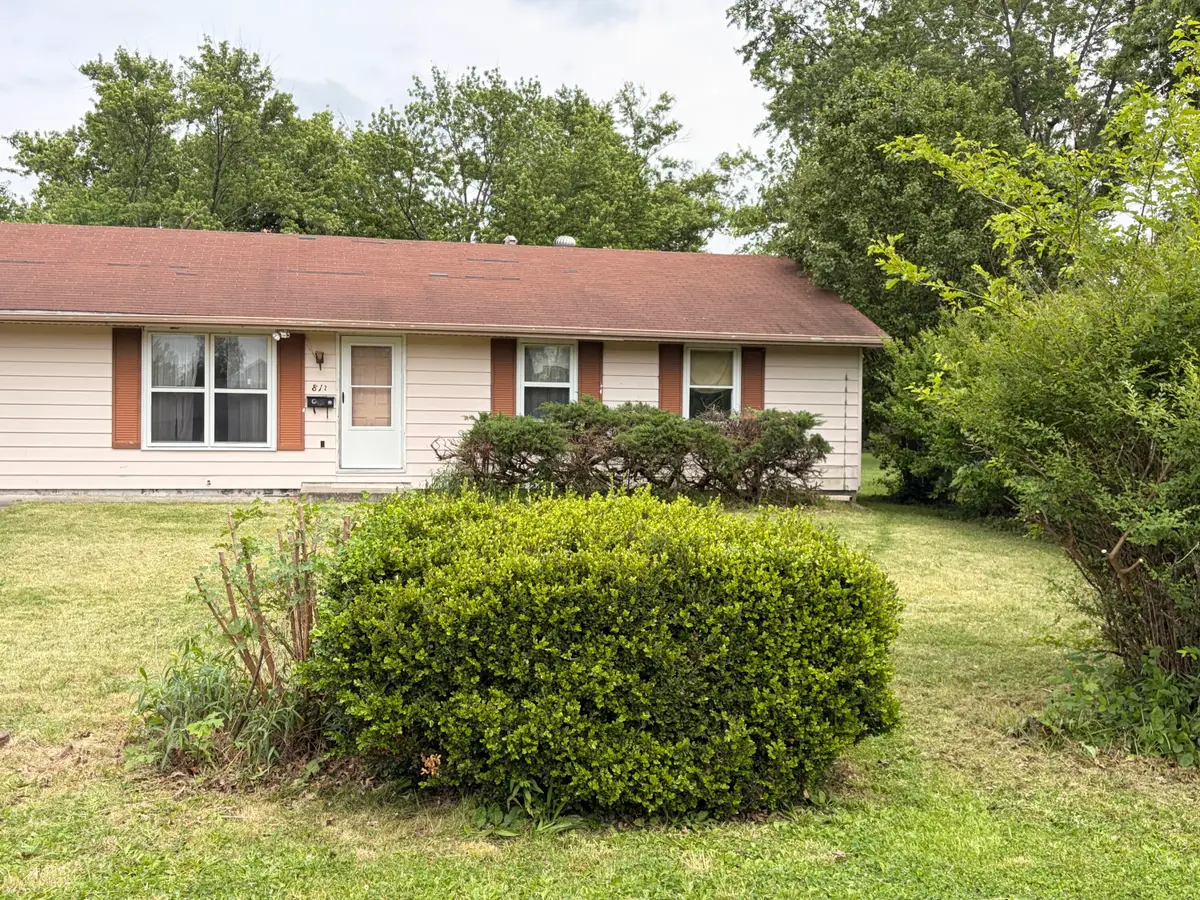 812 Harrison Ave, Moberly, MO 65270 - #1