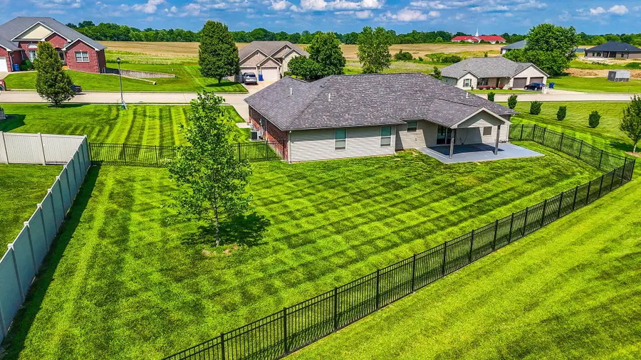 2406 Usonia, Holts Summit, MO 65043 - #2
