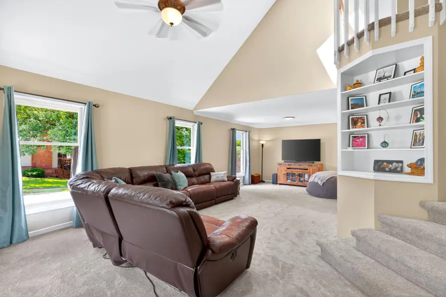 2716 Cimarron Dr, Columbia, MO 65203 - #2