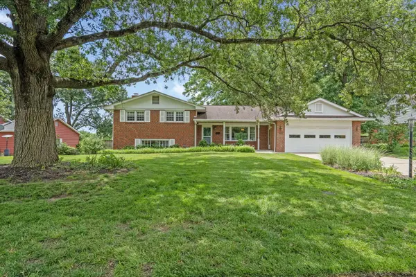 1004 Sunset Dr, COLUMBIA, MO 65203