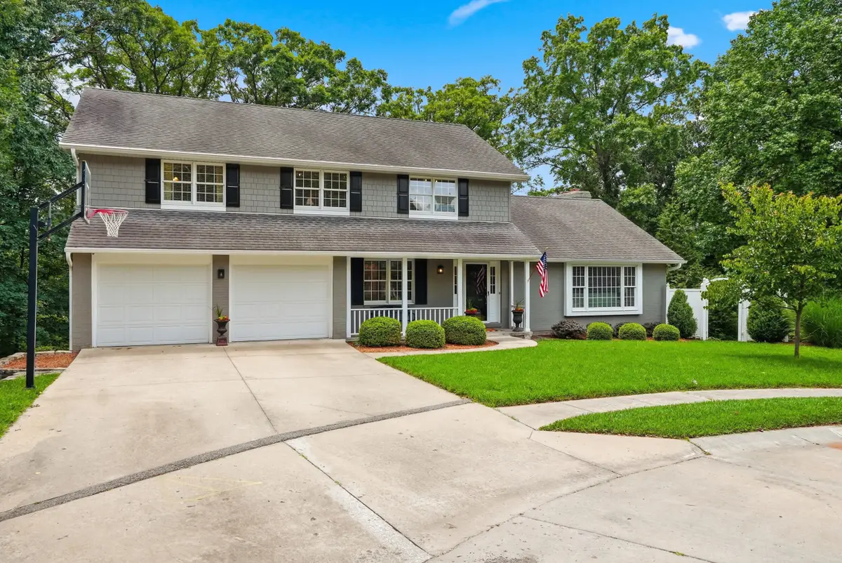 2016 Woodhollow Dr, Columbia, MO 65203 - #1