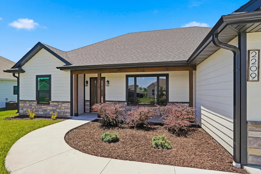 2209 Brengman Dr, Columbia, MO 65202 - #3