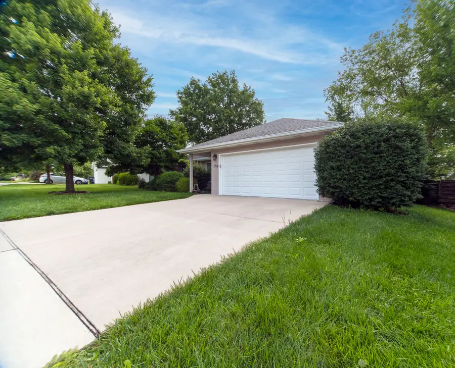 3704 Prescott Dr, Columbia, MO 65201 - #2