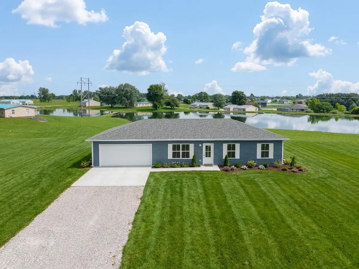 2121 Lyndell Blvd, New Bloomfield, MO 65063 - #1