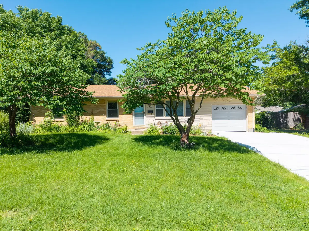 1801 Parkade Blvd, Columbia, MO 65202 - #1