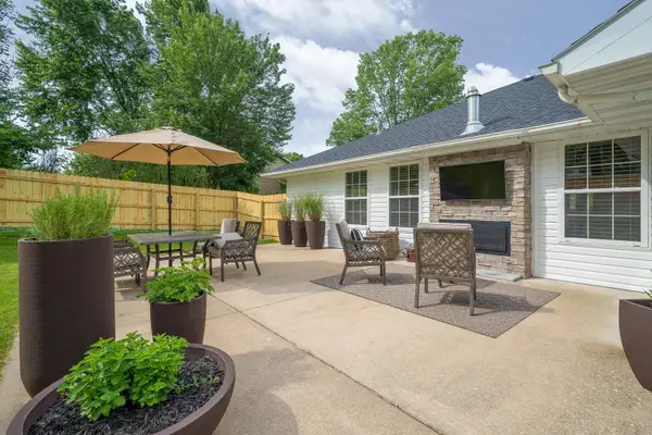 3704 Wakefield Dr, COLUMBIA, MO 65203