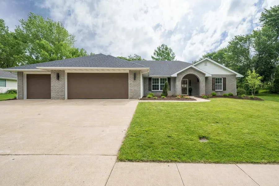 3704 Wakefield Dr, Columbia, MO 65203 - #2