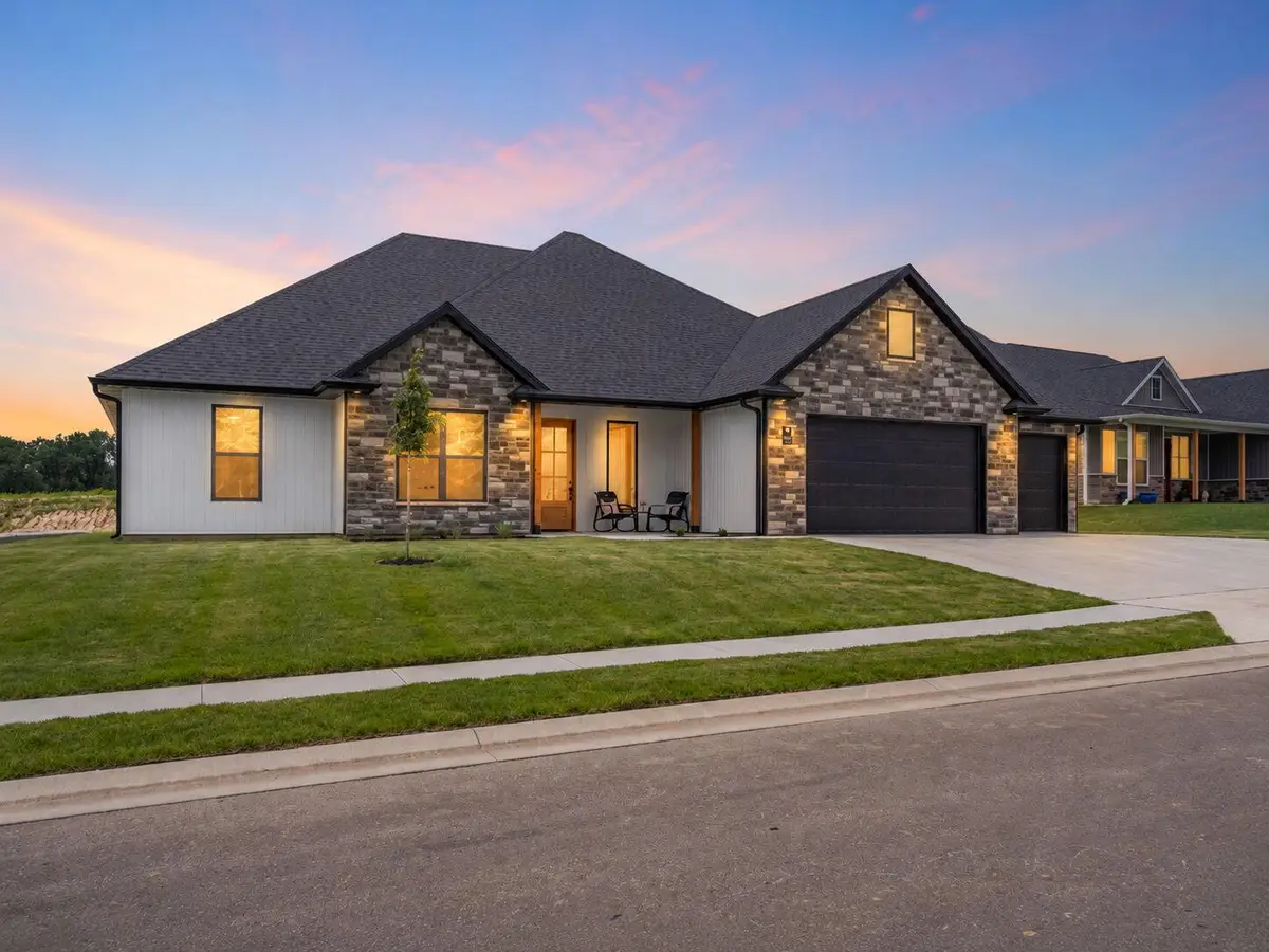 15211 Congaree Dr, Ashland, MO 65010 - #1