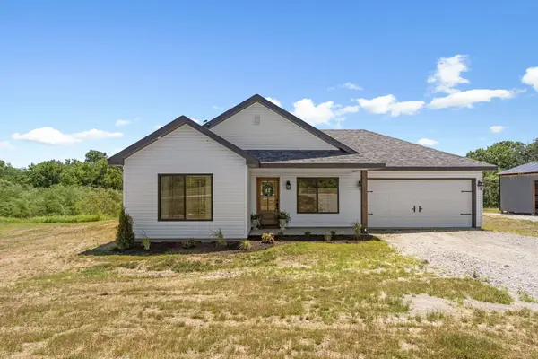 130 Mae Blvd, FAYETTE, MO 65248