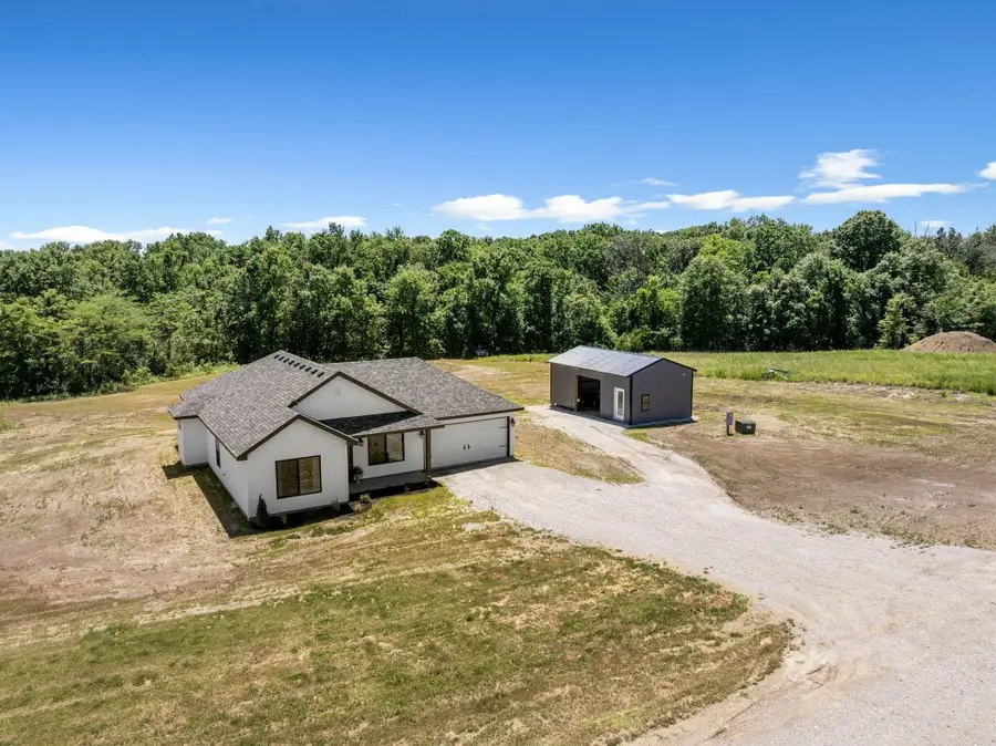 130 Mae Blvd, Fayette, MO 65248 - #3
