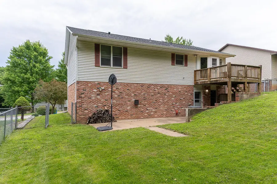 5405 Scherr Dr, Jefferson City, MO 65109 - #3