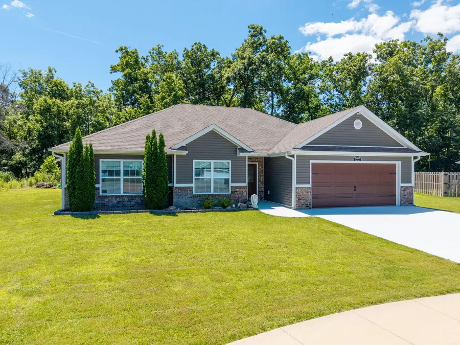 14805 Larry Ln, Hallsville, MO 65255 - #2