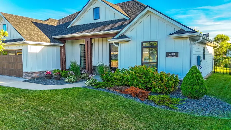 4904 Longbow Dr, Columbia, MO 65201 - #3