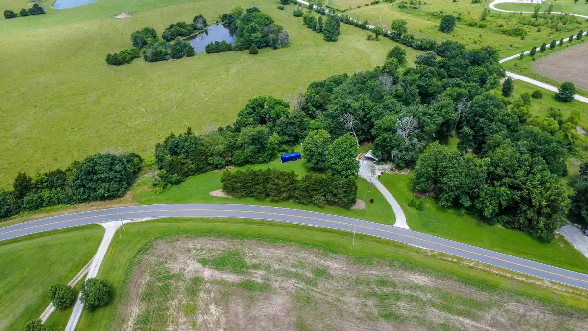 8849 State Road J, New Bloomfield, MO 65063 - #1