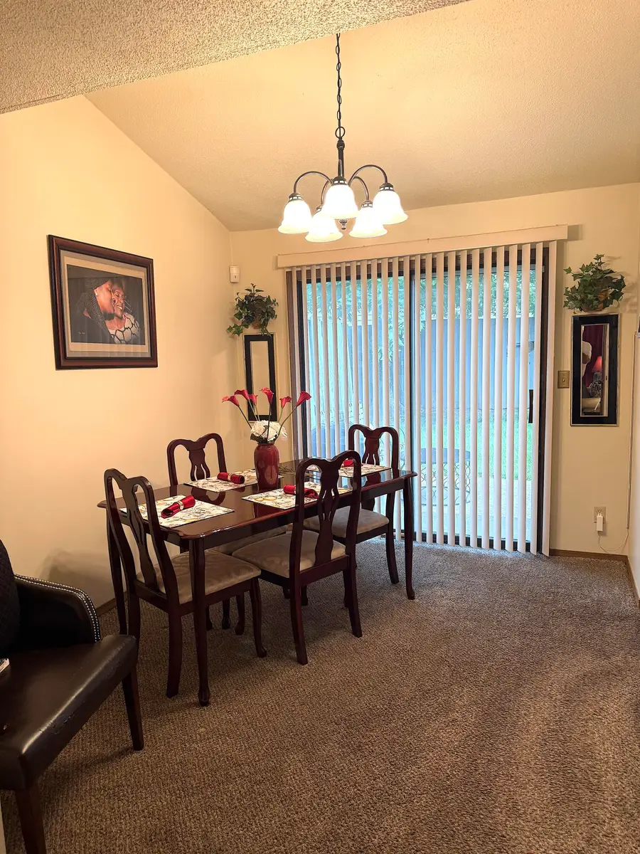 2801 W Broadway #APT  B3, Columbia, MO 65203 - #3