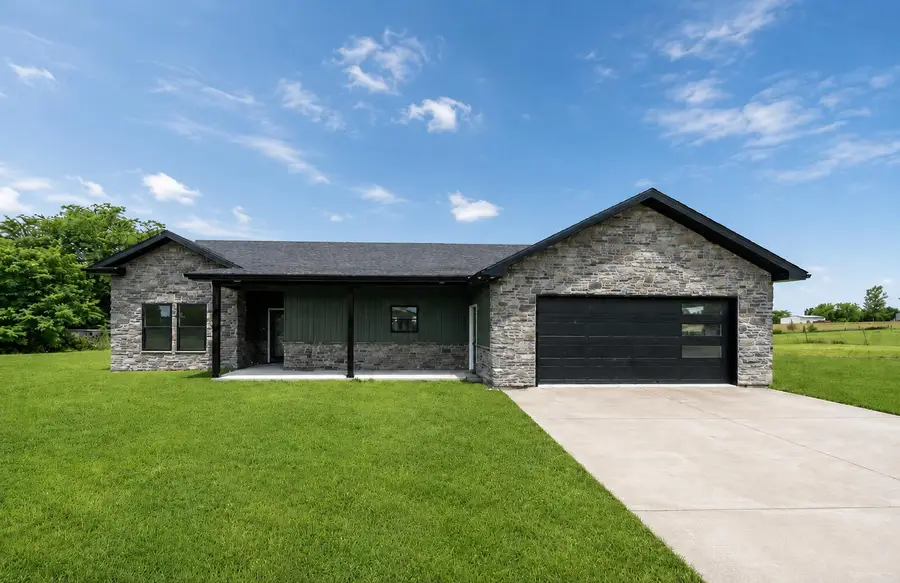 5875 Shelly Dr, Fulton, MO 65251 - #2
