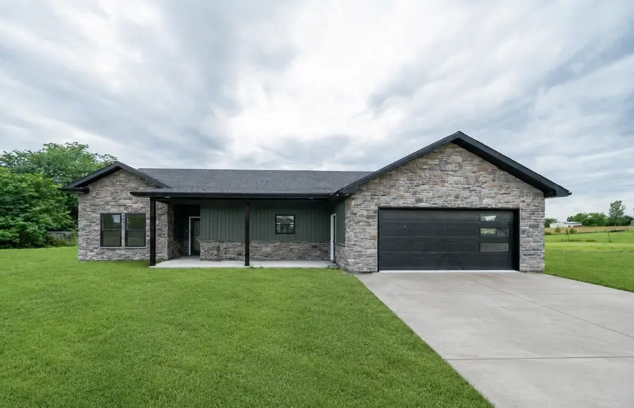 5875 Shelly Dr, Fulton, MO 65251 - #3
