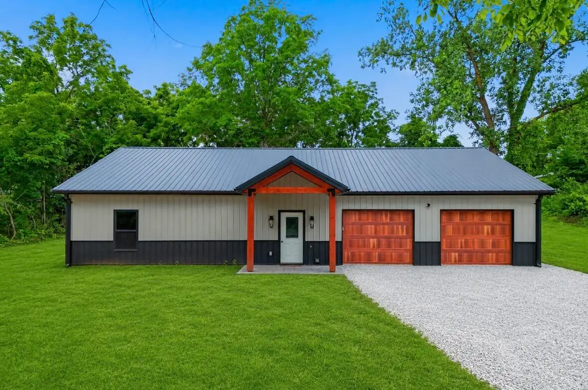 2220 2220 Dr #VALLEY DRIVE, Jefferson City, MO 65109 - #1