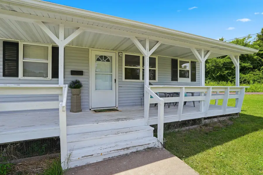 1211 Lynn St, Fulton, MO 65251 - #3