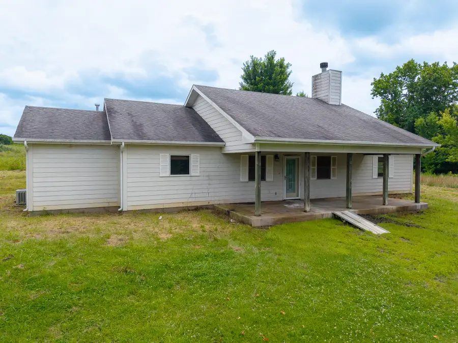 1020 County Road 408, Harrisburg, MO 65256 - #2