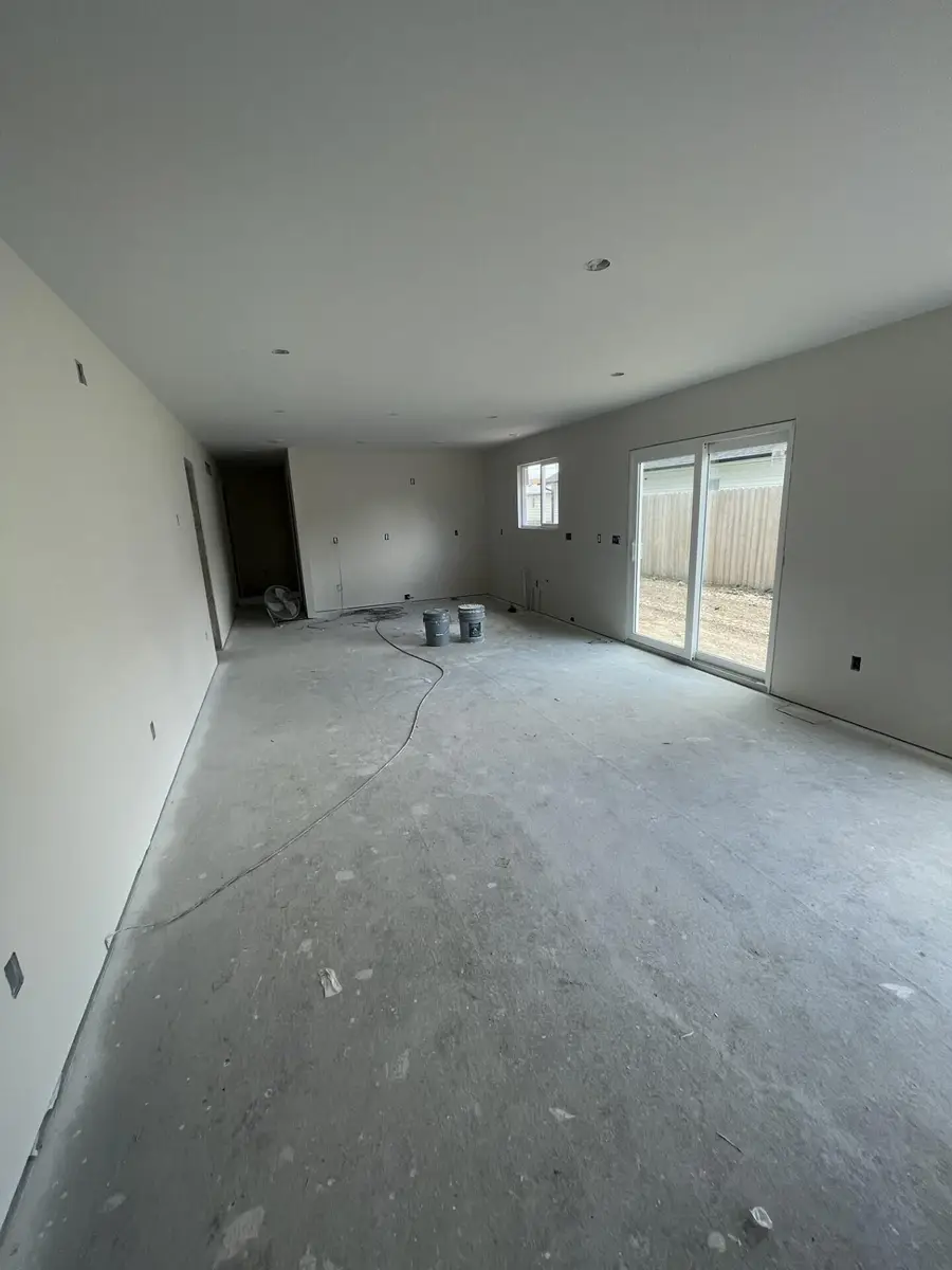 823 Myra St, Moberly, MO 65270 - #3
