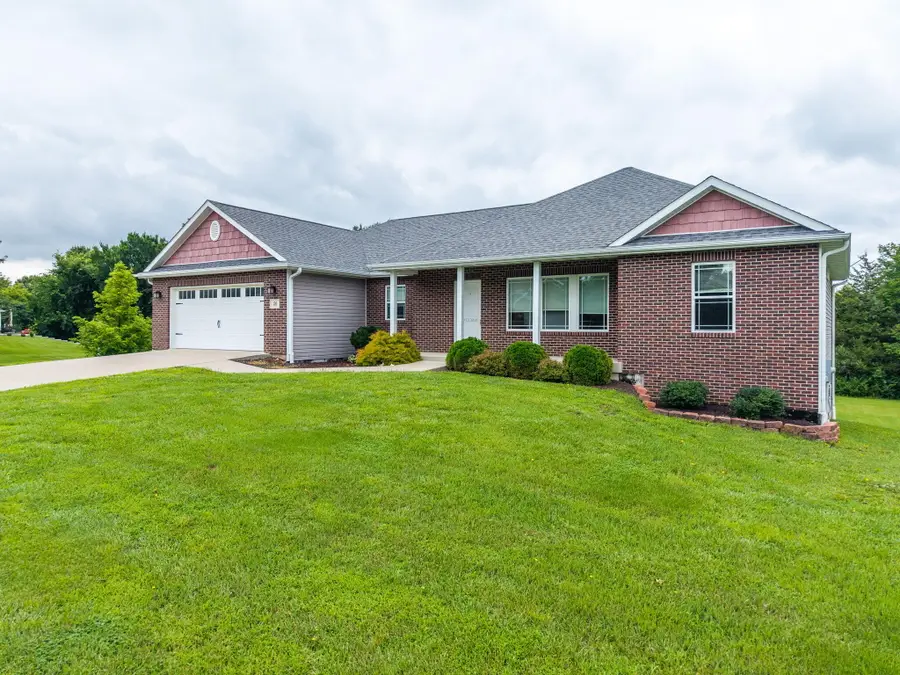 50 Sterling Brock Dr, Harrisburg, MO 65256 - #3