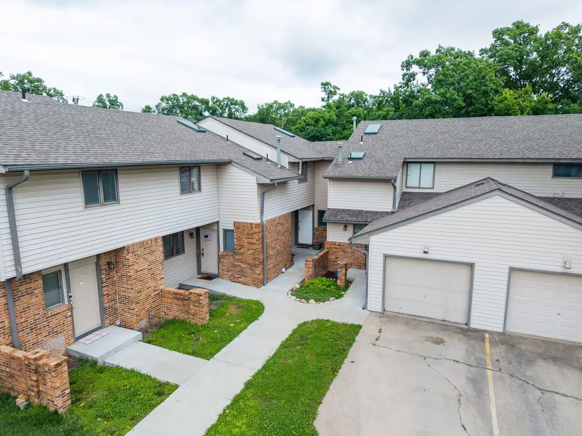 427 Foxfire Dr, Columbia, MO 65201 - #1