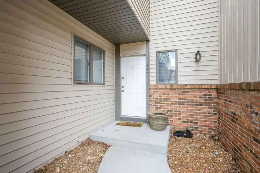 427 Foxfire Dr, Columbia, MO 65201 - #2