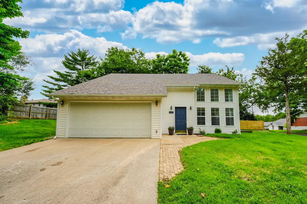 1515 Mills Dr, Columbia, MO 65203 - #1