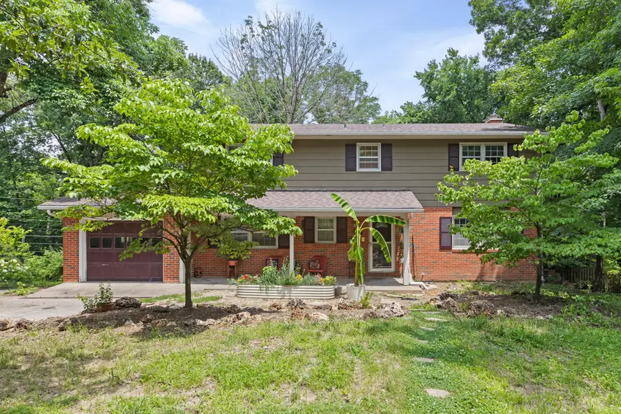 608 W Briarwood Ln, Columbia, MO 65203 - #3