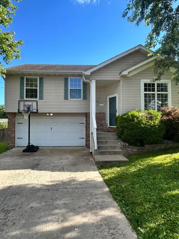 6116 N Water Cress Cir, COLUMBIA, MO 65202