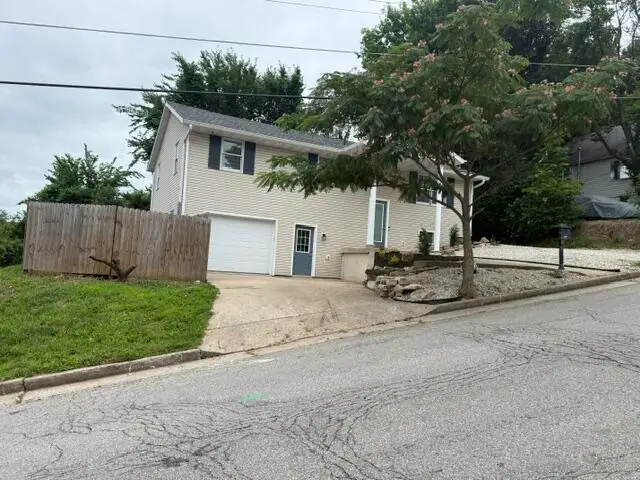 1503 Edmonds St, Jefferson City, MO 65109 - #1