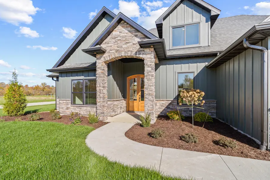 2801 Easley Cabin Cir, Columbia, MO 65201 - #3