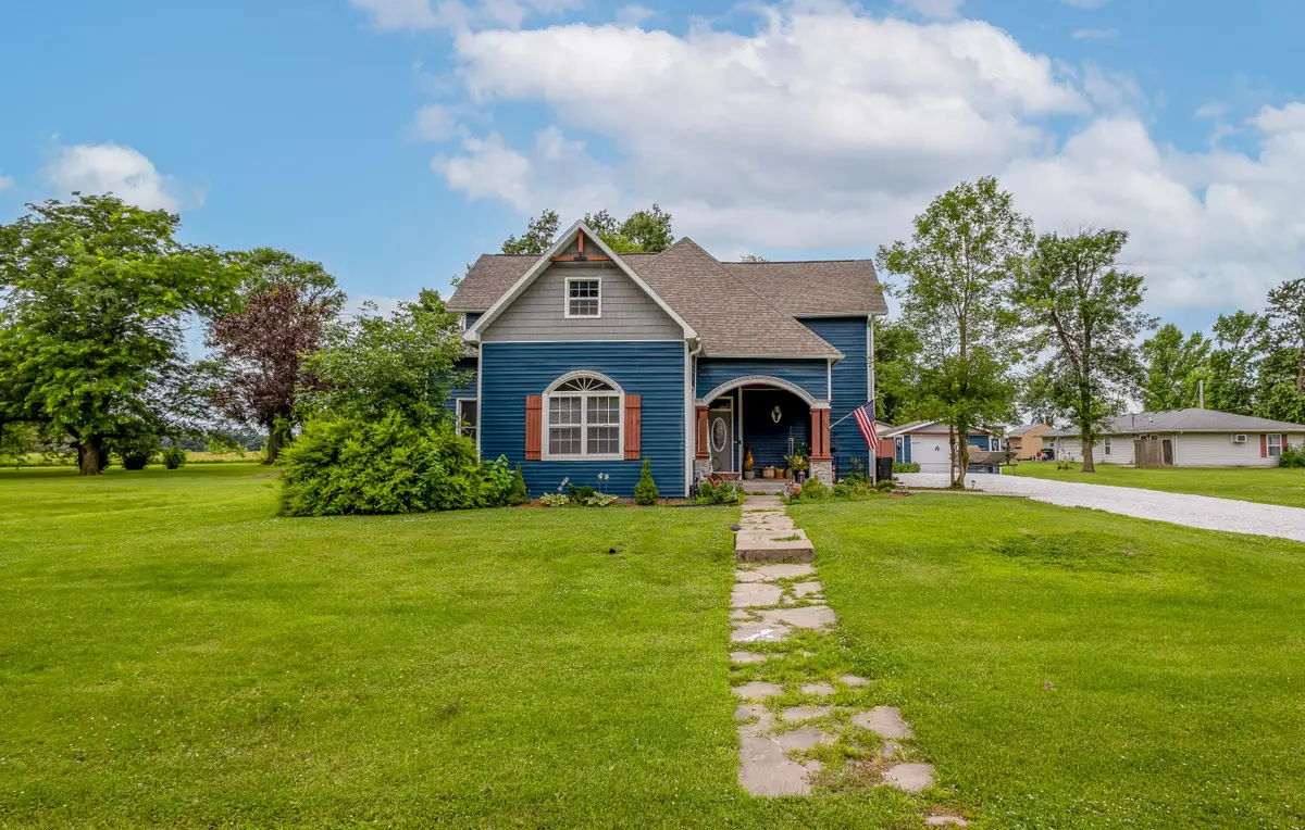 304 S Morris St, Clark, MO 65243 - #1