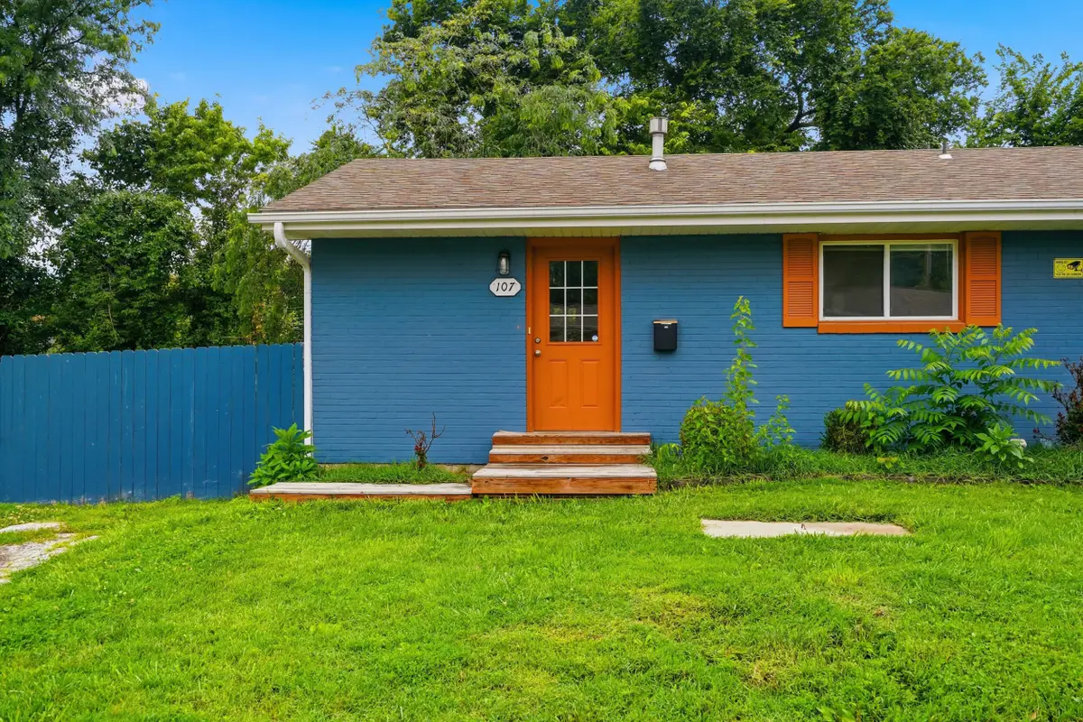 107-109 Redwood Rd, Columbia, MO 65203 - #1