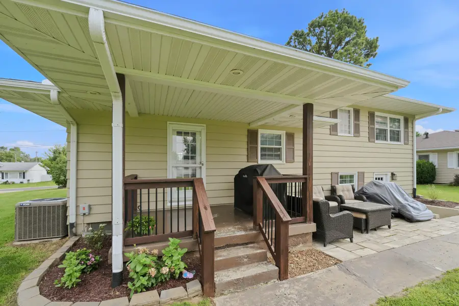 108 W Reed St, Fulton, MO 65251 - #2