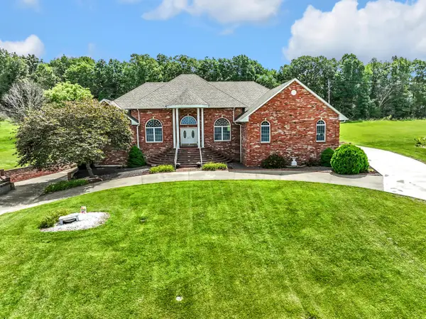 2829 Foxdale Dr, JEFFERSON CITY, MO 65109