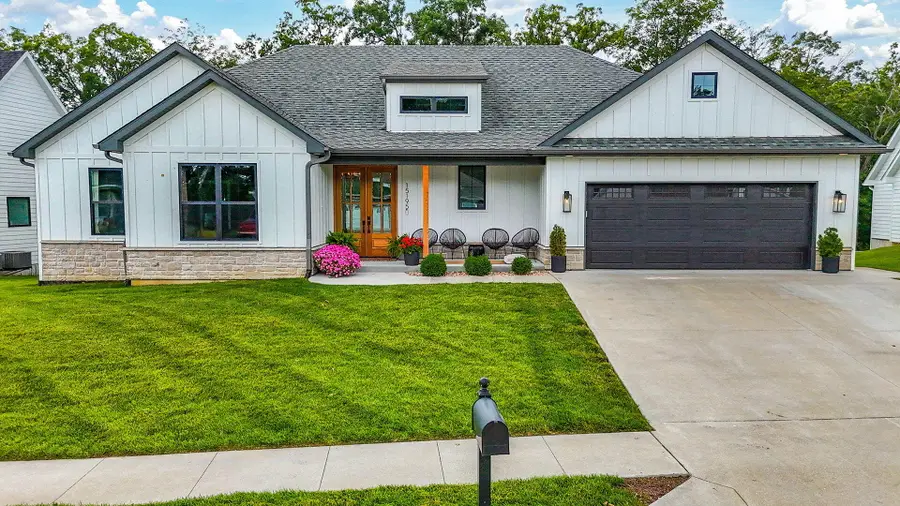 15195 Everglades Dr, Ashland, MO 65010 - #2