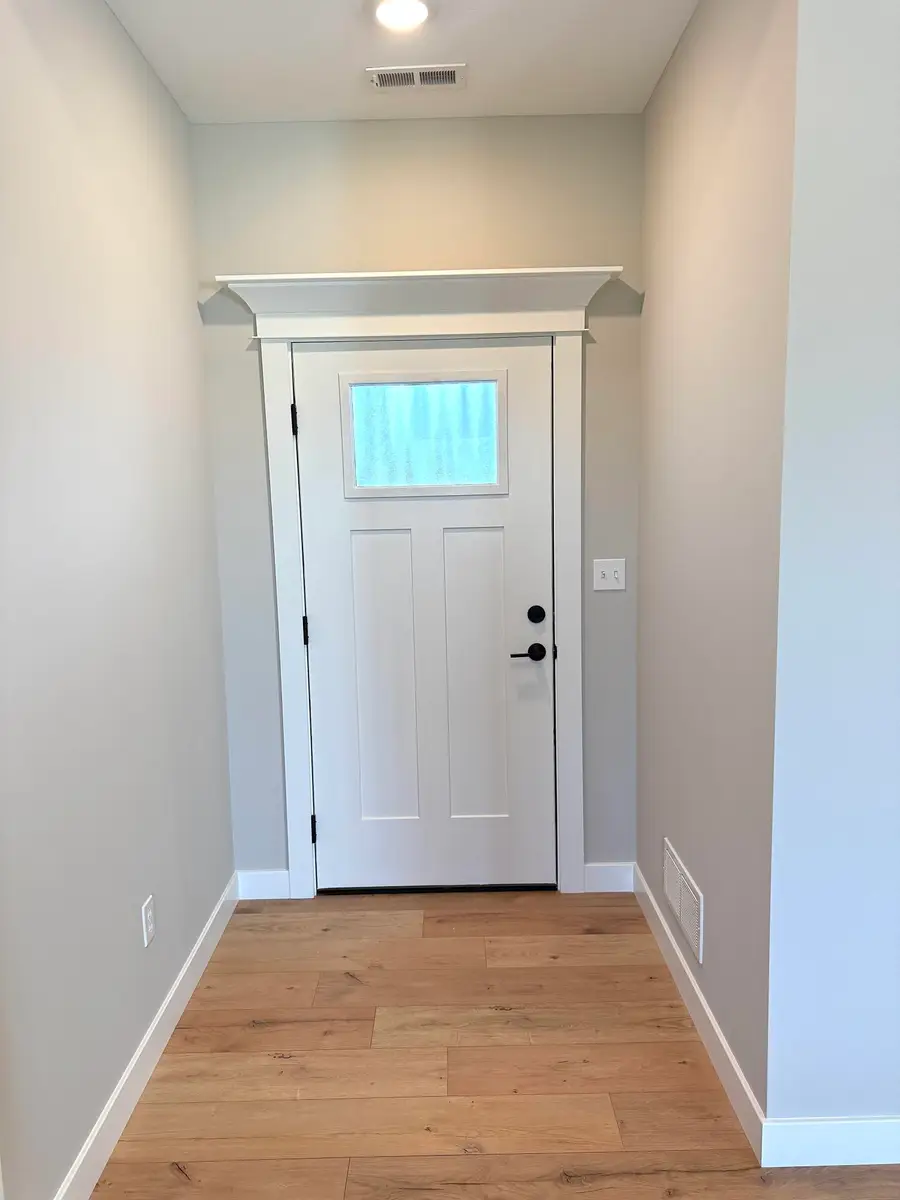 930 Stacy Dr, Ashland, MO 65010 - #2