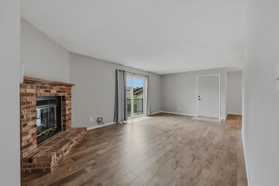 1879 N Waterfront Dr #H, Columbia, MO 65202 - #2