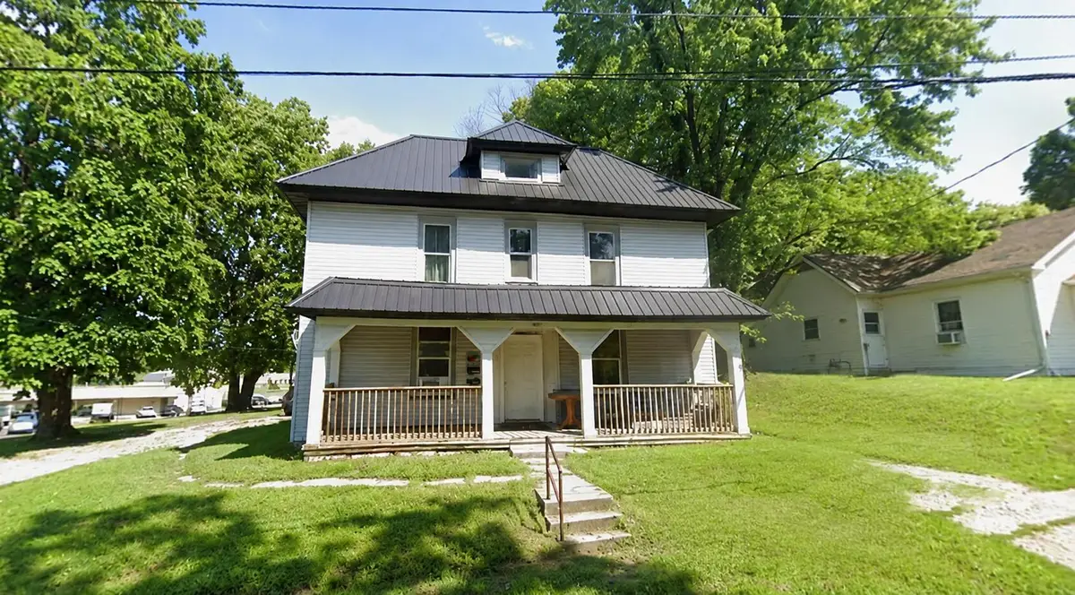 309 Lucky St, Fayette, MO 65248 - #1