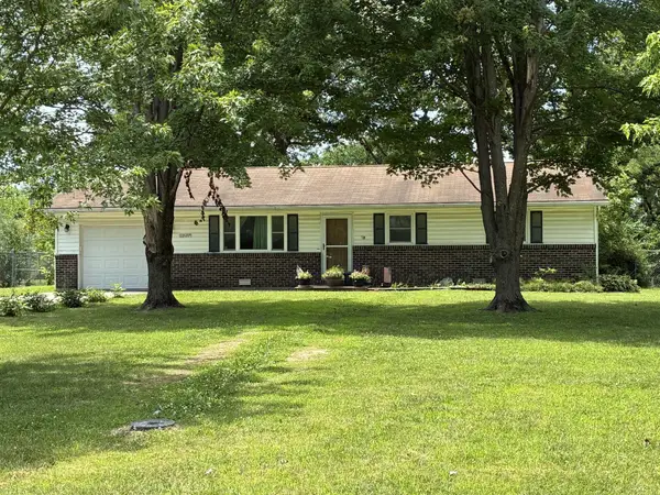 1027 County Road 2365, MOBERLY, MO 65270