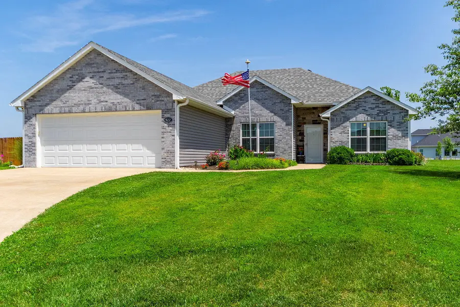 922 Windset Ct, Centralia, MO 65240 - #3